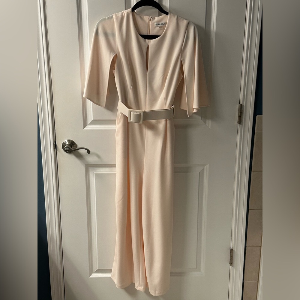 Calvin Klein Elegant Blush colored Jumpsuit